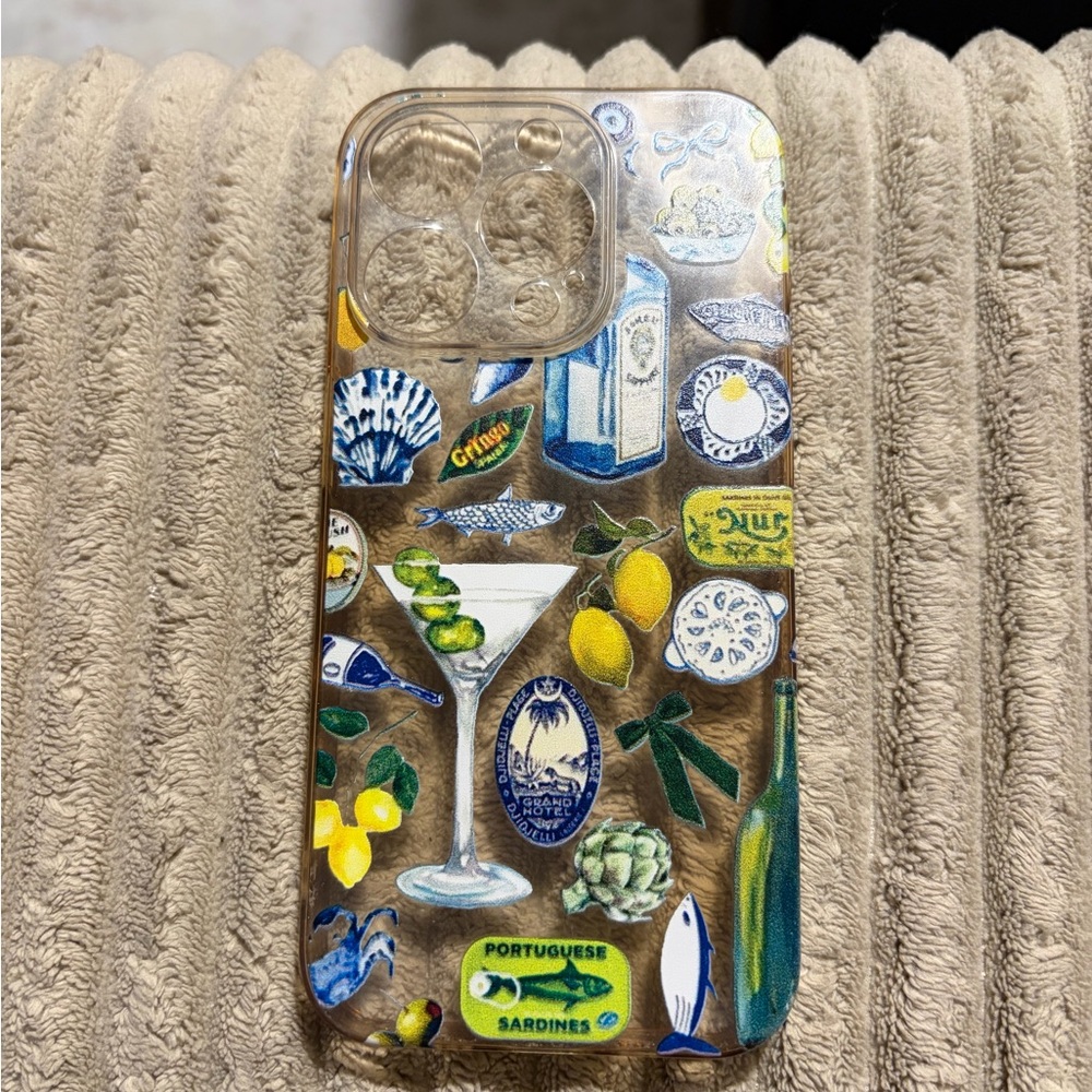 Clear iPhone 15 Pro euro-style Phone Case